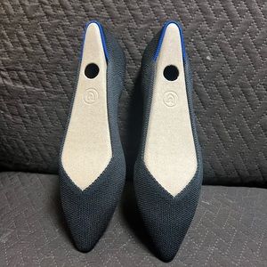 Comfortable Washable classic original pointed-toe flat shoes.